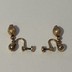 Vtg A&Z 1/20 12K Gold Filled Ball and Brushed Dangle Football Screwback Earrings