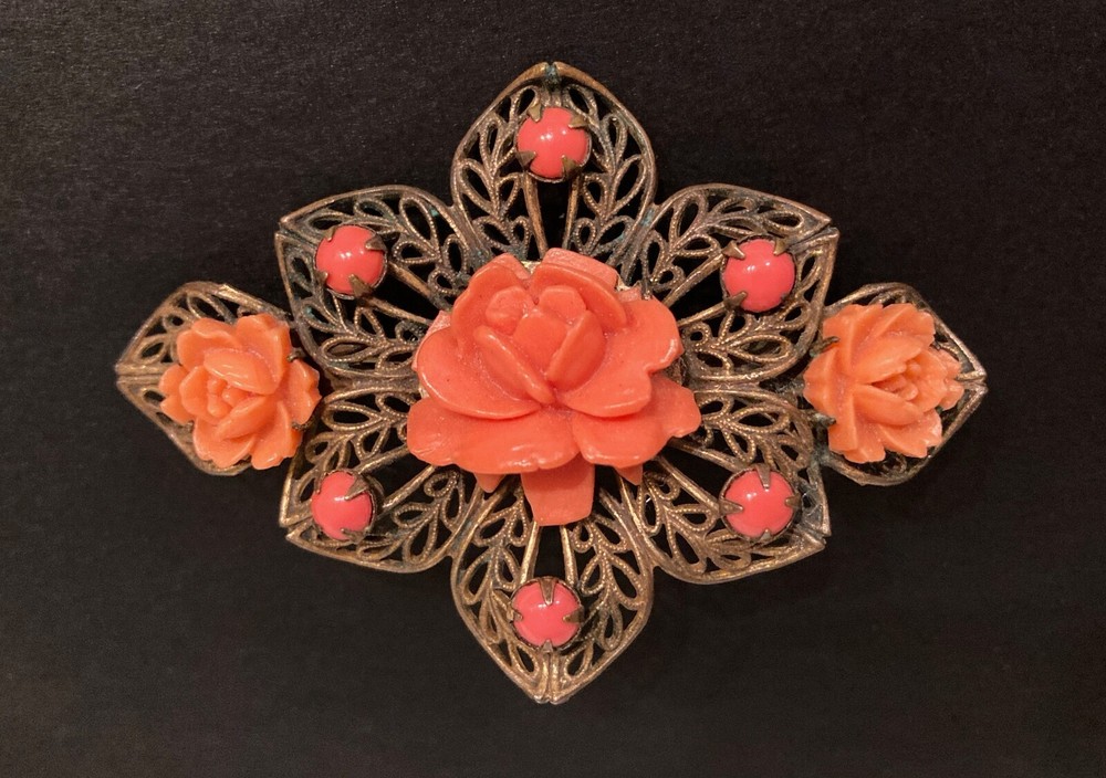 Vintage Rose Brooch Filigree Flower Floral Cut Out Prongs Leaf Peach Coral Pin