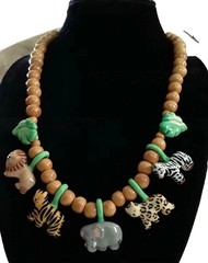 Vintage Flying Colors Safari Animal Ceramic Necklace Jungle Statement 24″
