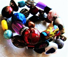 BRACELET BOHO BEADED MEMORY WIRE CUFF GLASS METAL ACRYLIC MULTI-COLOR ADJUSTABLE