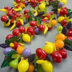 Vintage Fruit Salad Necklace Plastic Grapes Cherries Bananas Pears 27″