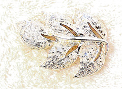 CLASSIC PIN BROOCH FLOWER PETAL LEAF BLOOMING FLORAL GARDEN FERN SILVER TON VL-S
