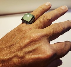 Vintage Green Chalcedony Sterling Silver Size 8.5. Ring