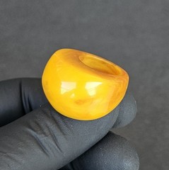 Vintage Chunky Egg Yolk Butterscotch Yellow Lucite Resin Dome Ring Size 5