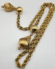 Vintage Monet Lariet Bolo Gold Tone Wide Rope Chain Large Ball and Teardrop Ends