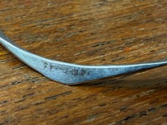 Sterling 2mm Thin Smooth Bangle Bracelet 7″ 6 grams