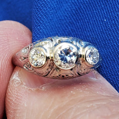 Original EARTH MINED Diamond ART Deco Engagement RING Vintage PLATINUM Trilogy