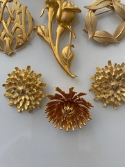 Lot of Seven Vintage Goldtone Pins + One Clip – All in Excellent Condition