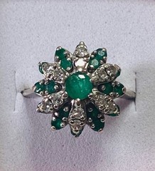 Vintage 14K White Gold Diamond And Columbian Emerald Ring