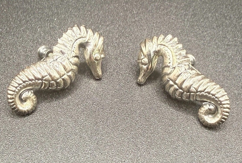 Vintage Sterling Silver Detailed Seahorse Screw Back Earrings