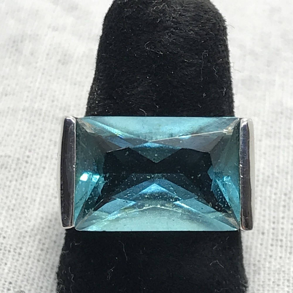 Vintage Signed LL 925 Sterling Silver Aqua Rhinestone Crystals Ring Varied sizes