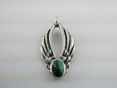 Vintage Sterling Silver Malachite Cabochon Winged Angel Wings Pendant 2.4g 1 In