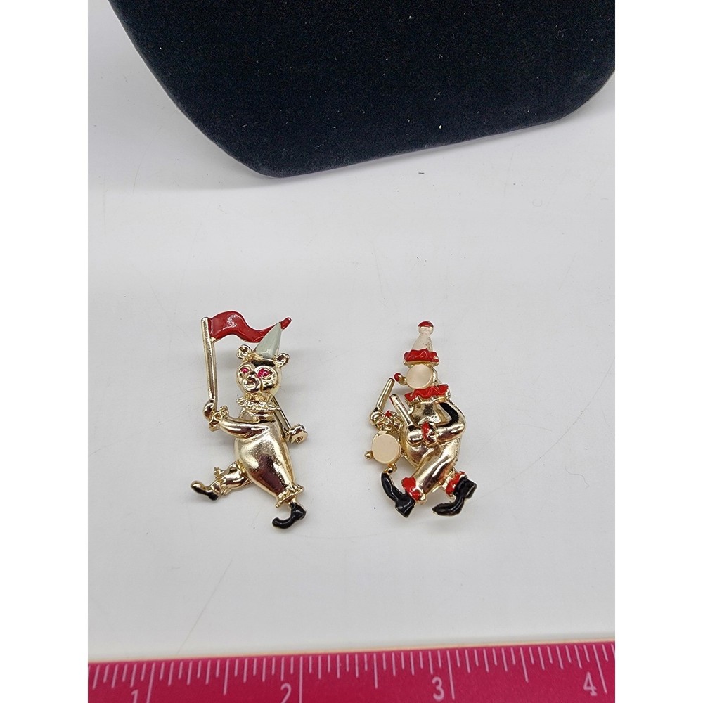 Vintage Gold Tone Circus Parade Brooch Set Bear with Flag and Musician Clown Pin