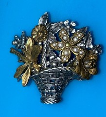 Gold Tone Pewter Dragonfly Faux Pearl Brooch Floral Basket Nature Vintage Garden