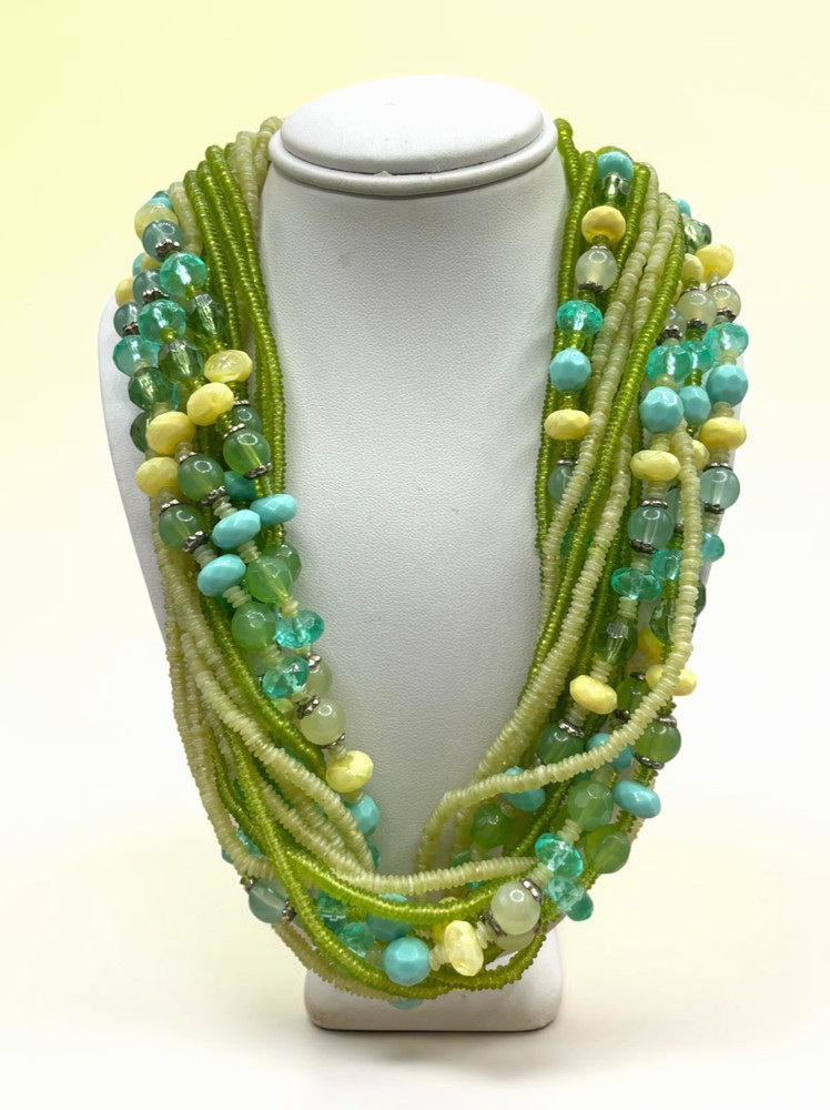 VTG Green Multi-strand beaded chunky necklace Chinese symbols