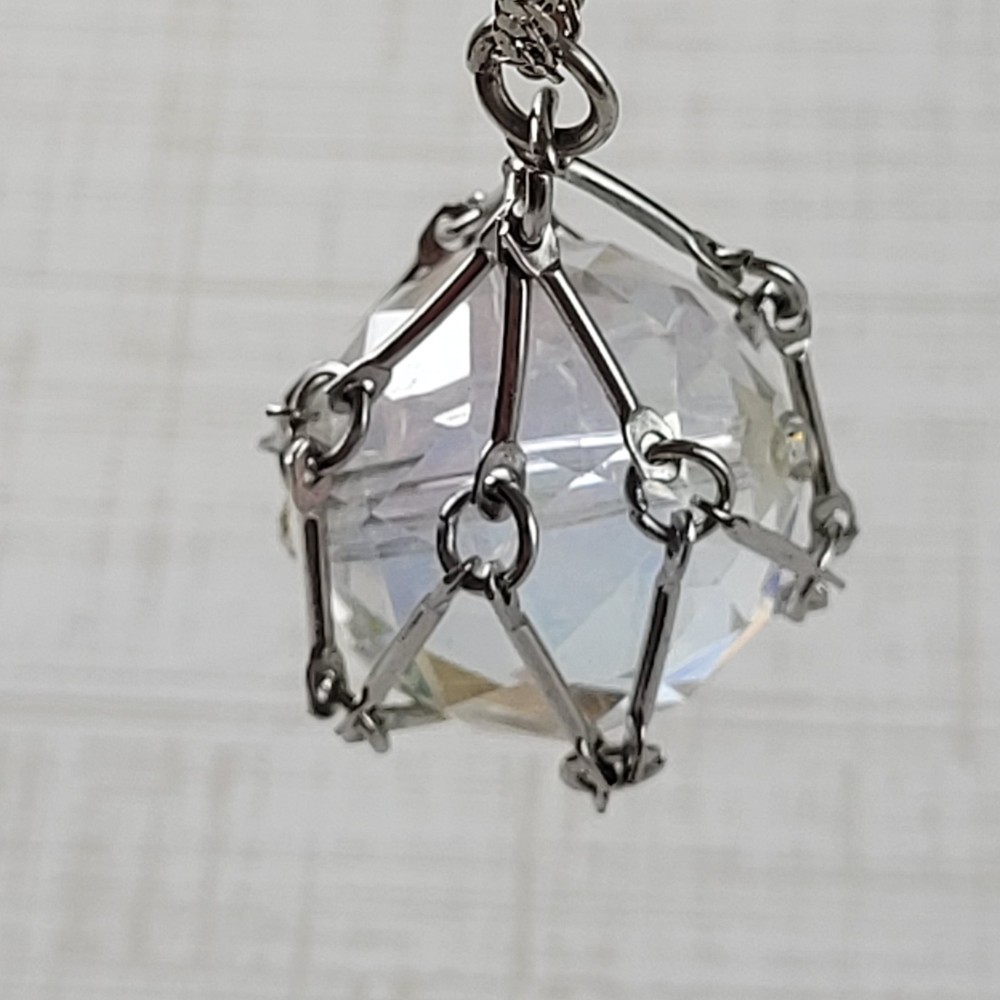 Vintage Clear Faceted Cut Crystal Pendant In Silver Tone Cage Long 30″ Necklace