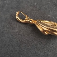 VTG Lady Remington Gold Tone Teardrop Faux Pearl Pendant Necklace Enhancer
