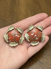 Vintage Judy Lee Earrings Round Coral Tone Cabochon Cluster Clip Ons Signed!