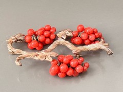 Vintage Signed MARVELLA Coral Grape Cluster Tree Brooch & Earring Set