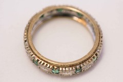 Elegant Art Deco style 9ct Gold Emerald & Diamond Full Eternity Vintage Ring