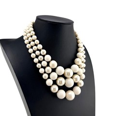 Vintage MCM 1950s 1960s Japan Layered Triple Strand Beads Gold Tone 16″ Necklace