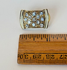 Vtg Pavé Rhinestone Pierced Earrings 1″x5/8″ Posts Enamel Gold Tone 1980s-1990s