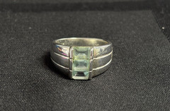 Vintage 925 Sterling Silver 3-Stone Blue Topaz Channel Band Ring Size 8.25