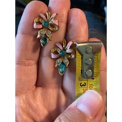 Vintage Pink Enamel Blue Rhinestone Bow Gold Tone Screw Back Earrings 1 Inch