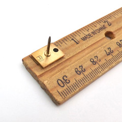 Vintage GE General Electric Solid 10k Gold Emerald Service Award Pin Tie Tac