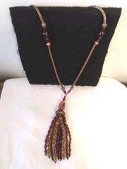 Vintage Dark Rose Gold Tone Metal Necklace w/Wine & Gold Resin Bead Tassel