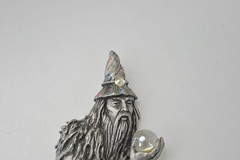 Signed JJ JONETTE Vtg Crystal Wizard Brooch crystal ball LARGE *missing 1 stone