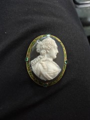 Antique Chalcedony Cameo 14K Gold Brooch/Pendant W/enamel & Emeralds