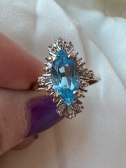 VINTAGE 10K YELLOW GOLD MARQUISE CUT BLUE TOPAZ AND DIAMONDS RING