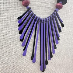Vintage 80s Purple & Black Waterfall Spiked Wooden Beaded Bib Necklace Jewelry