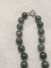 Modern Necklace stone green Beaded Collar Beads Pre Owned Condition Unique