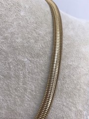 Vintage Hammered Goldtone Teal Enameled Cleopatra Necklace Nonbranded 18”