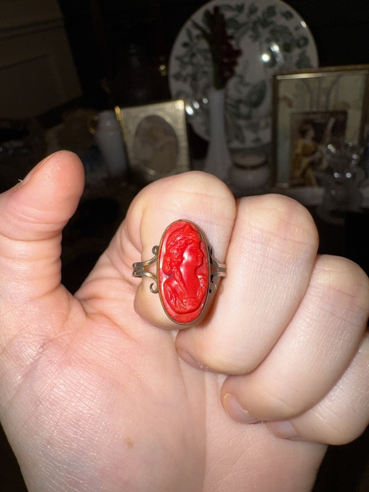 Vintage Sterling Silver Red Cameo Ring – Art Deco / Gothic Style (Size 6)