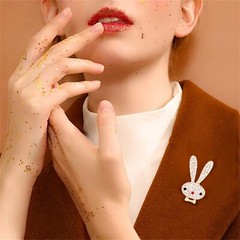 Twinkle Rhinestone Rabbit Animal Brooch Pin for Women Girls Teens Pave Crysta…