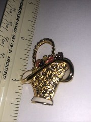 Vintage flower basket brooch pin gold toned multi color Gardener Floral