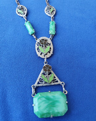 ORIGINAL Art DECO 1920 CZECH GREEN PEKING GLASS ENAMEL FILIGREE Rhodium NECKLACE