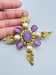 Rare Vtg PARIS HOUSE LONDON Made In England Couture Maltesse Cross Brooch Pin