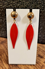 Vtg Red Enamel Marquise Leaf Dangle Earrings Gold Tone Post Stud Drop Statement