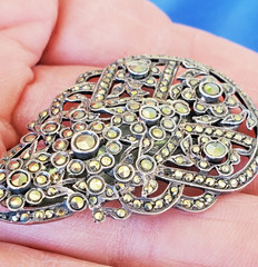 Vintage ORIGINAL Deco STERLING SILVER Diamond Cut Marcasite Brooch Clip BROACH