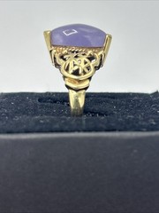 Vtg IWI 10K Yellow Gold Marquise Cut Lavender Jade Ring size 8.5