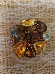VINTAGE GERMANY Inverted RHINESTONE BROOCH TOPAZ-BROWN Prong Foil Gold Back