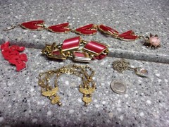 H189 vintage jewelry lot RED super nice