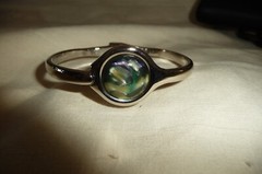 A#816X vtg HINGED BRACELET W SILVER TONE HIDDEN WRISTWATCH RIO QUARTZ