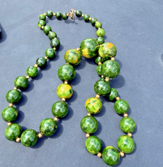Vintage Bakelite Catalin Chunky Boho Necklace 27” 76.9g Tested Green Beads Deco