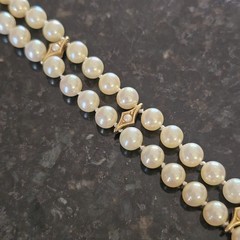 Ciner Faux Pearl Double Strand Beaded Bracelet Vintage Fancy Box Clasp 8.5 In