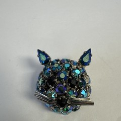 Vintage WARNER Cat Face Blue Green AB Rhinestone Brooch pin 1960’s kitten head